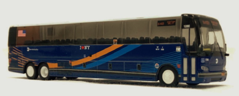 87-0257 MCI 1:87 HO Scale MC-7 Iconic Replicas Gray Line Sightseeing Bus coach 